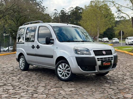 FIAT DOBLÒ 1.8 MPI ESSENCE 7L 16V FLEX 4P MANUAL FIAT DOBLÒ 1.8 MPI ESSENCE 7L 16V FLEX 4P MANUAL